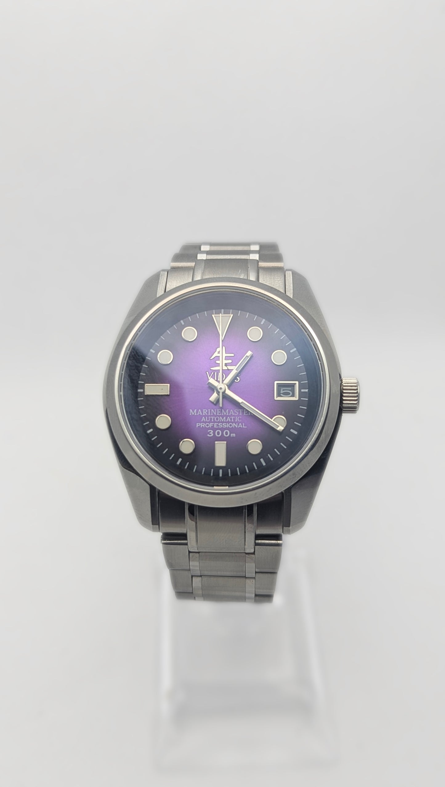 VIDAS Purple Series 01